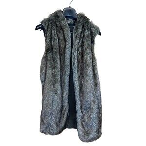 Maurices faux fur 29" Long Vest Open Front Gray Black Knit Back soft sleeveless